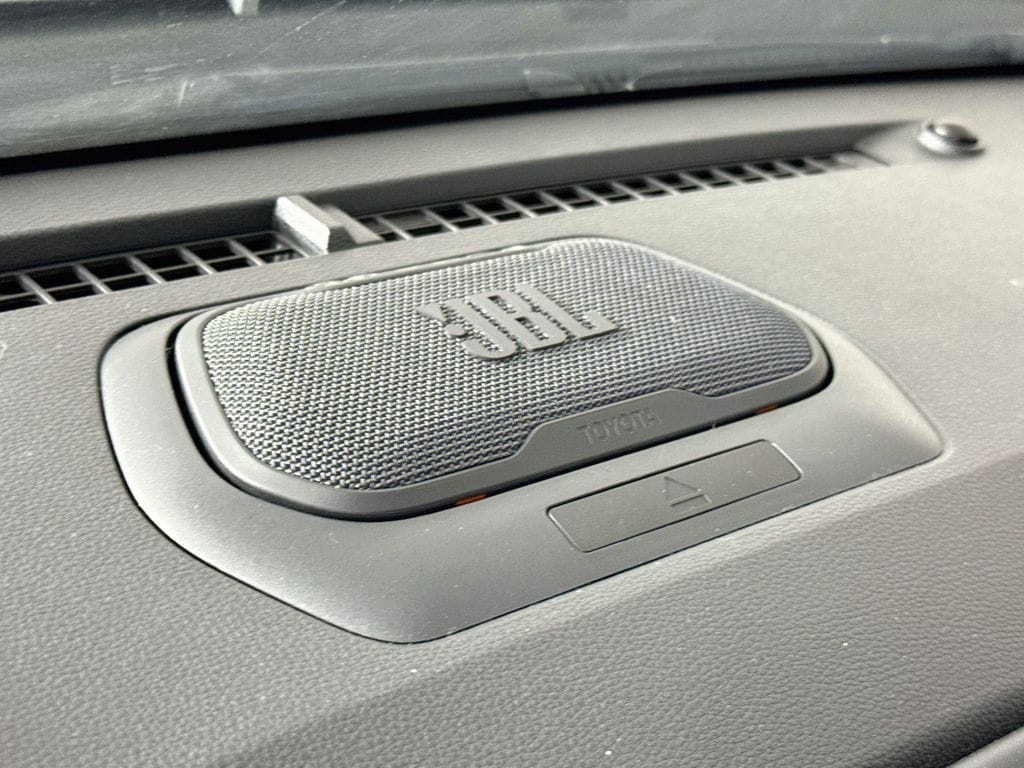 2024 Toyota Tacoma TRD Sport - Photo 12