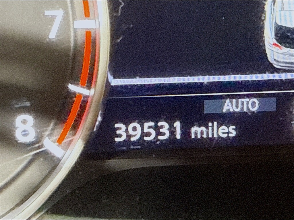 2022 Nissan Rogue SV photo 4