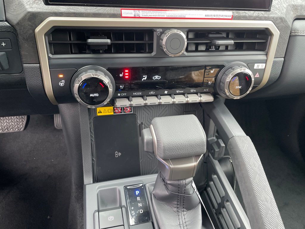 2026 Toyota Tacoma Limited - Photo 15