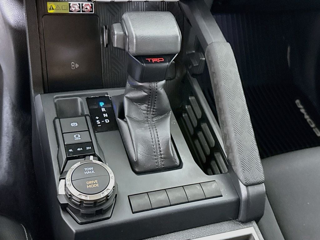 2024 Toyota Tacoma TRD Sport - Photo 11