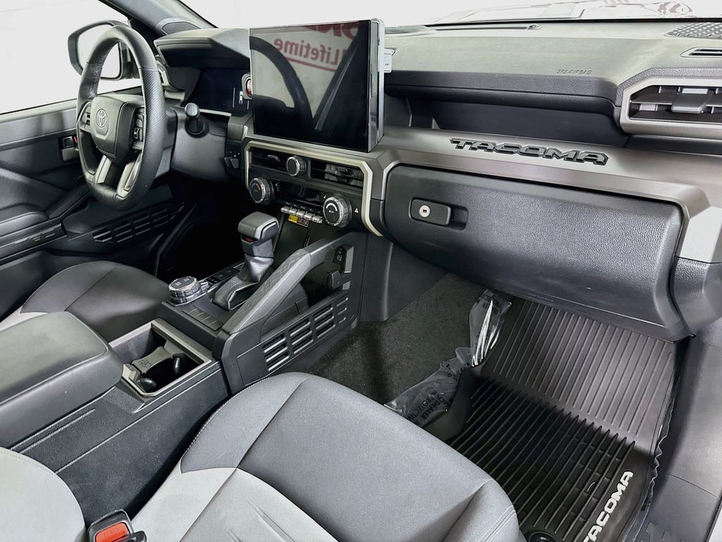 2024 Toyota Tacoma TRD Sport - Photo 34