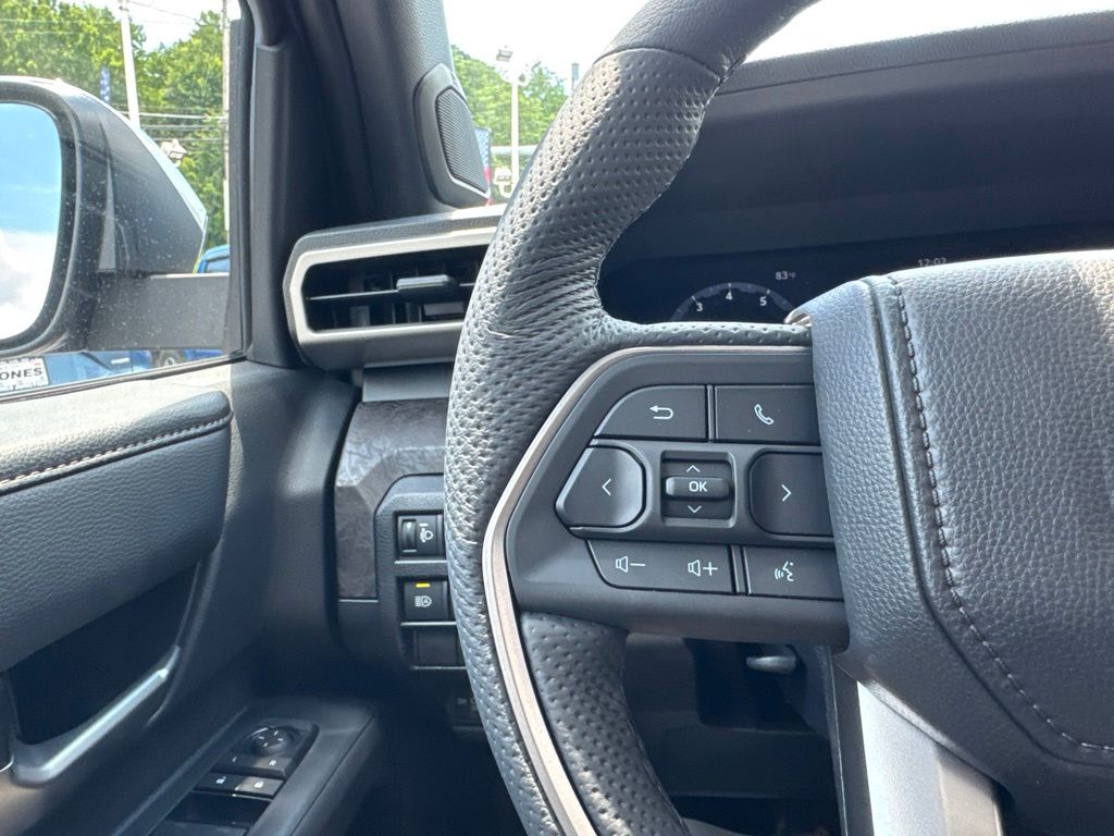 2026 Toyota Tacoma Limited - Photo 16