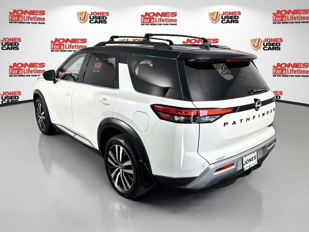 Used 2024 Nissan Pathfinder Platinum SUV
