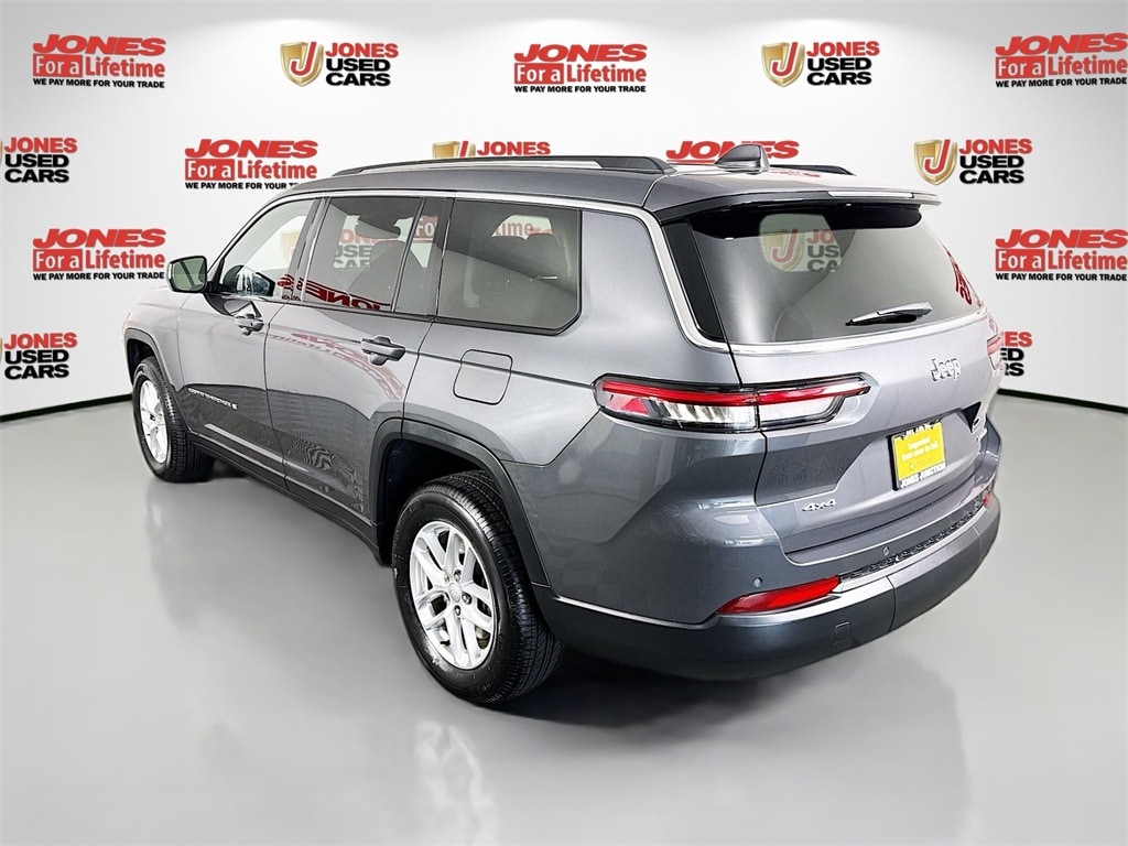 Used 2023 Jeep Grand Cherokee Laredo SUV