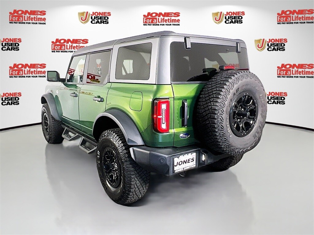 2024 Ford Bronco Wildtrak photo 2