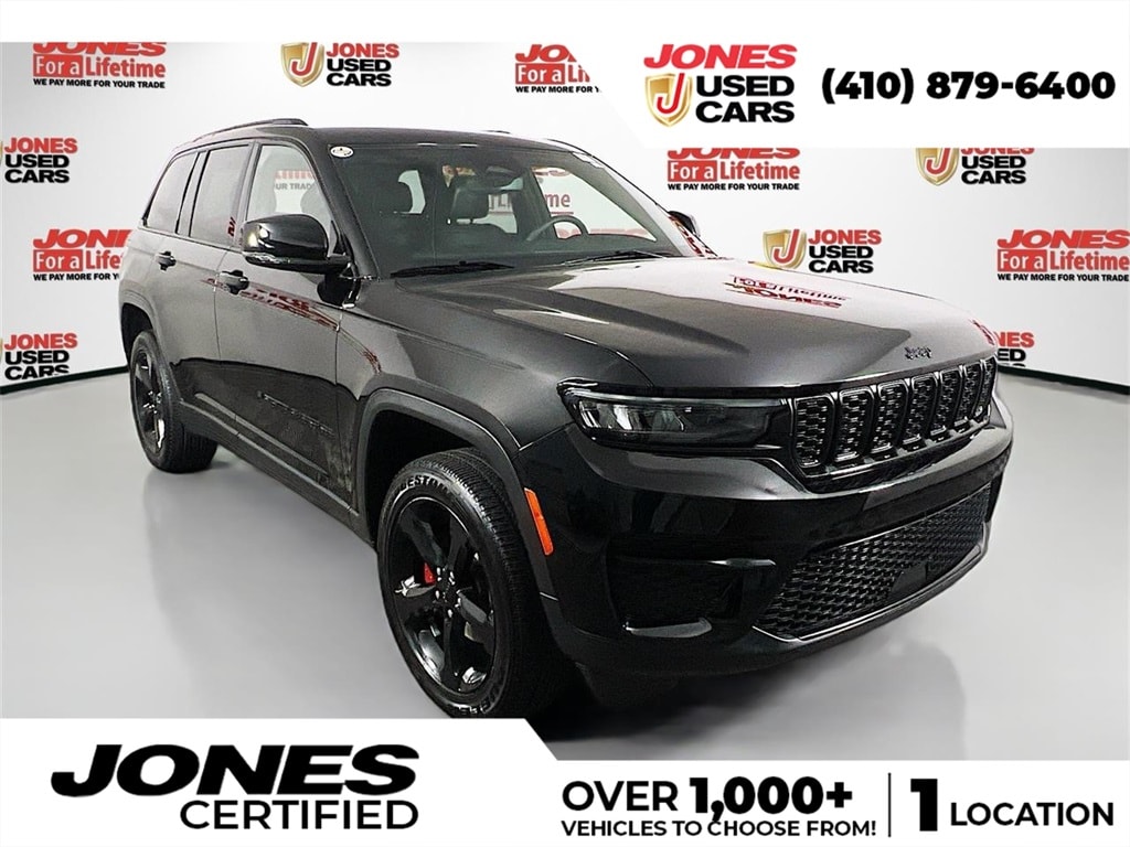 Used 2023 Jeep Grand Cherokee Altitude SUV