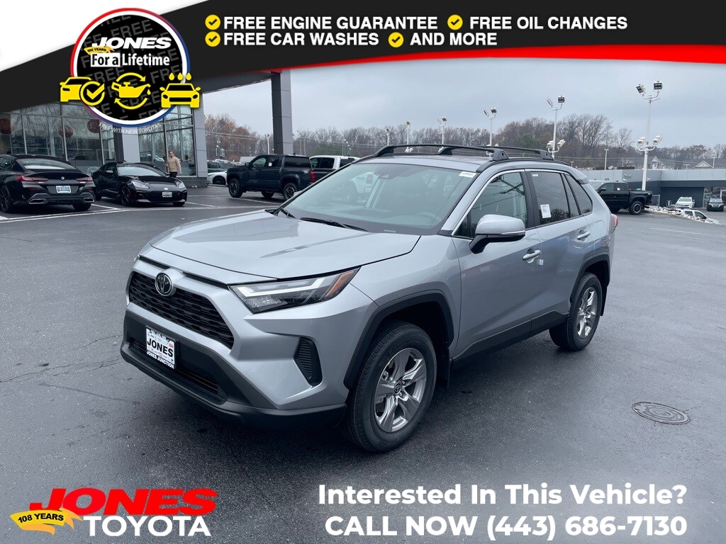 New 2025 Toyota RAV4 XLE XLE AWD SUV