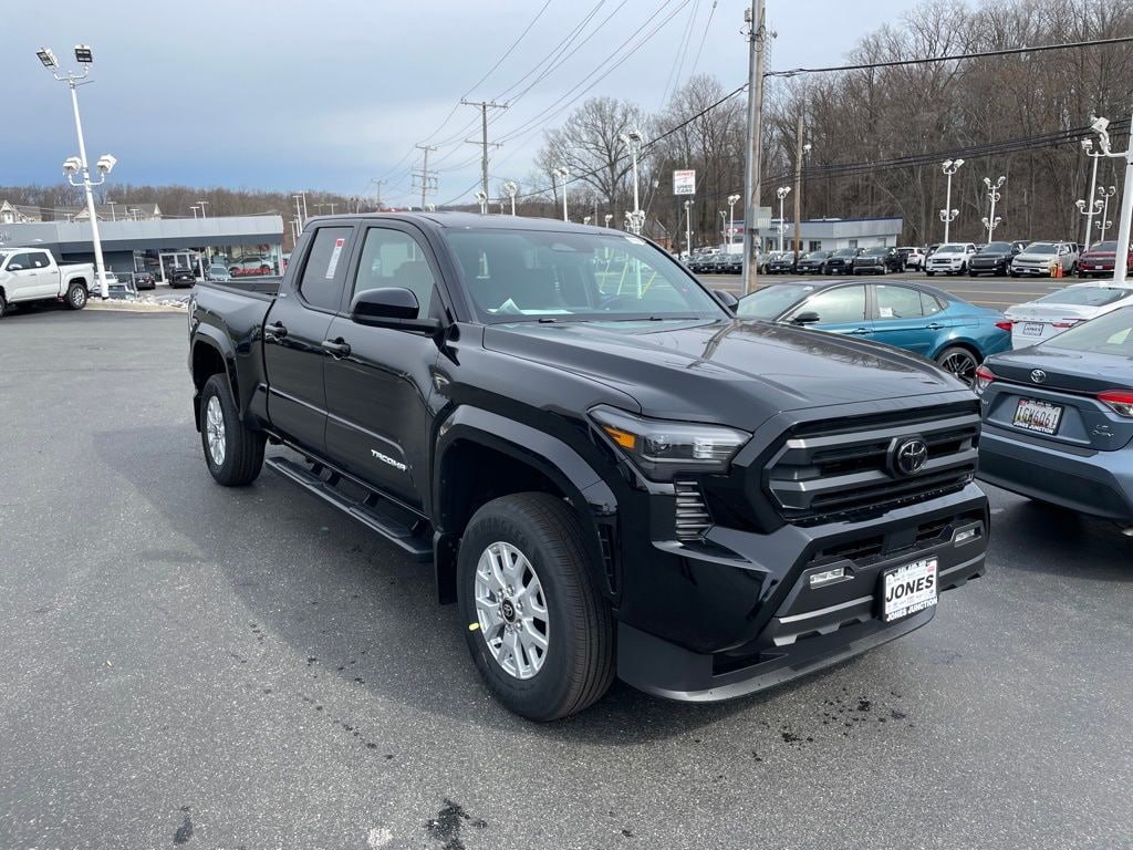 New 2026 Toyota Tacoma SR5 4X4 DBL CAB LONG BED