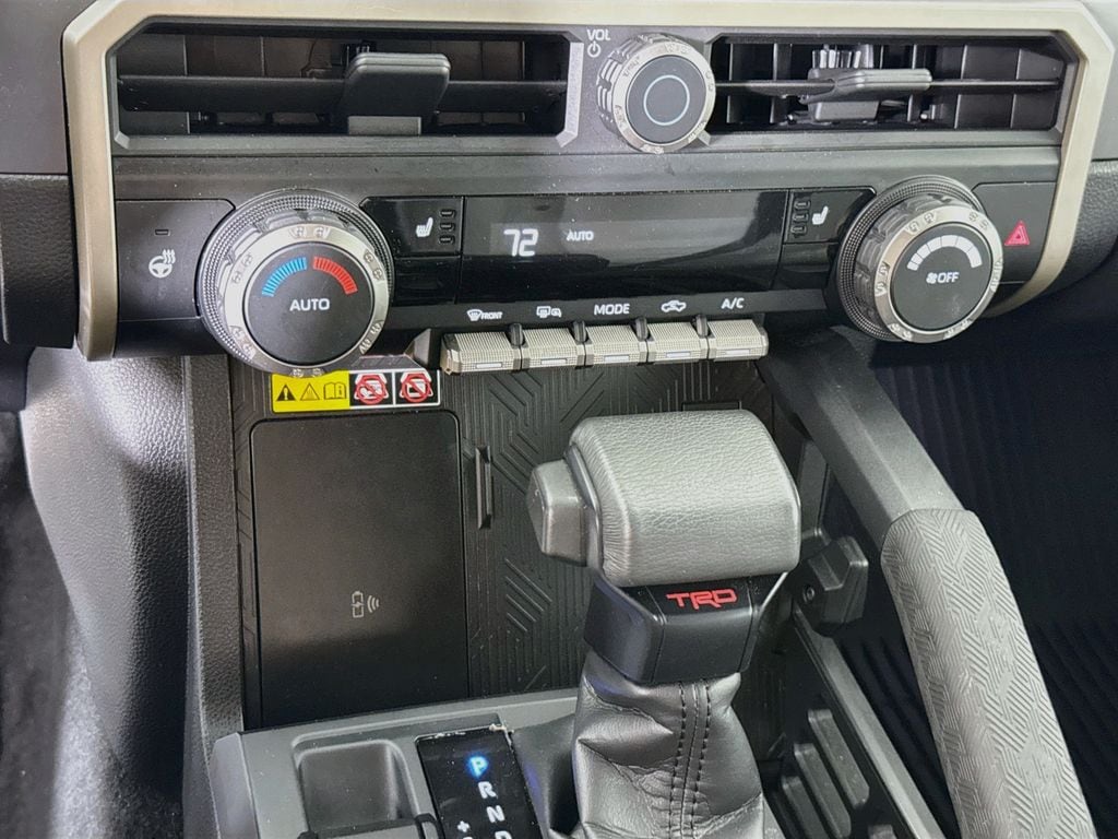 2024 Toyota Tacoma TRD Sport - Photo 10