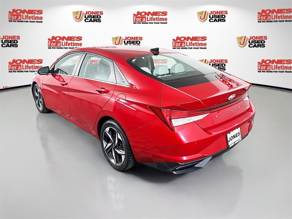 Used 2022 Hyundai Elantra Limited Sedan