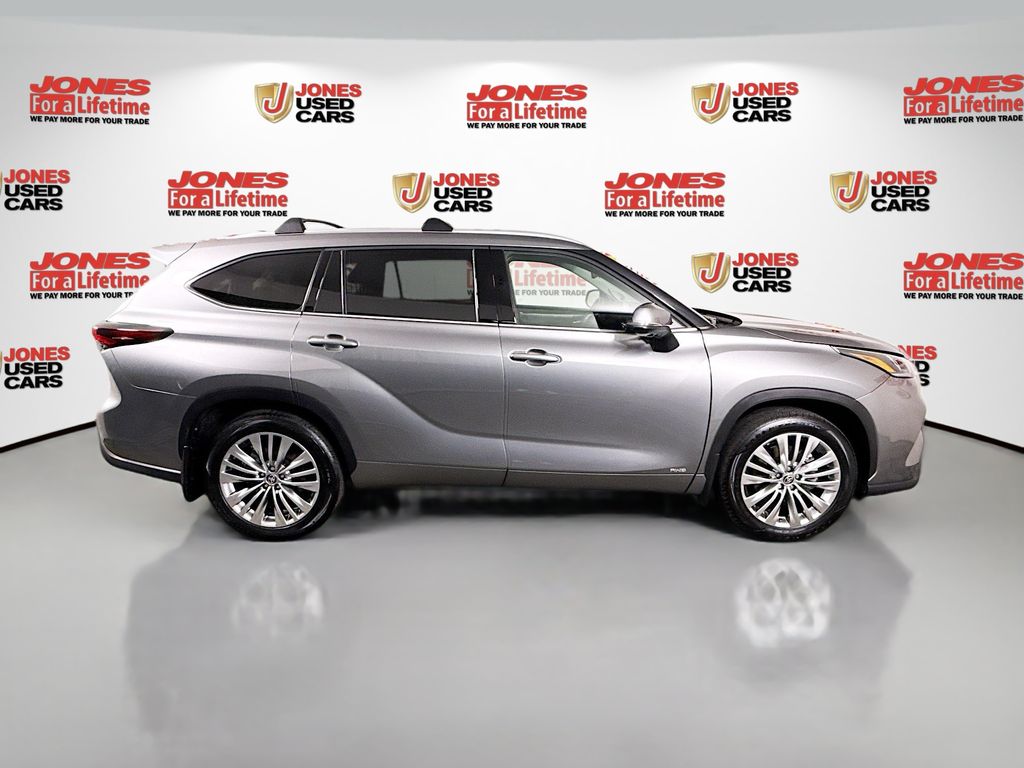 2026 Toyota Highlander Platinum - Photo 20