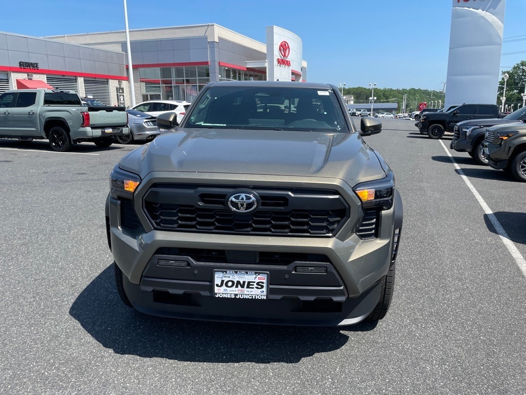 New 2025 Toyota Tacoma i-FORCE MAX TRD Off-Road 4X4 DOUBLE CAB HV