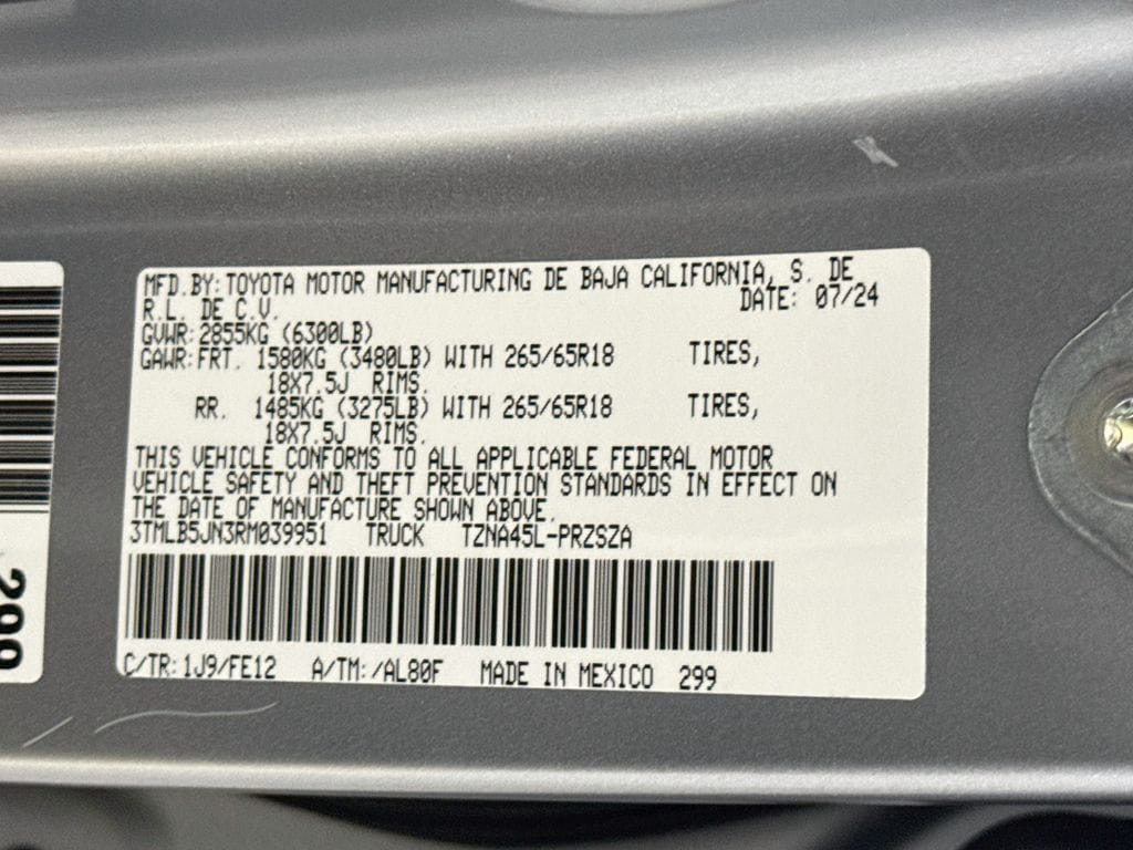 2024 Toyota Tacoma TRD Sport - Photo 38