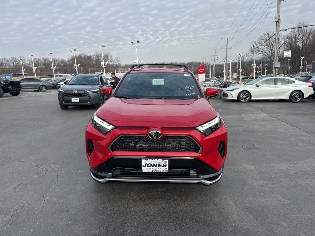 New 2025 Toyota RAV4 Plug-in Hybrid SE PLUG-IN HYBRID