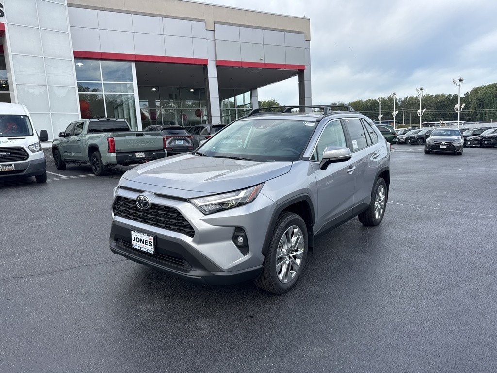New 2025 Toyota RAV4 XLE Premium XLE PREM AWD SUV