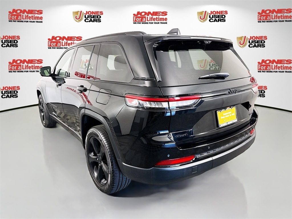 Used 2023 Jeep Grand Cherokee Limited SUV