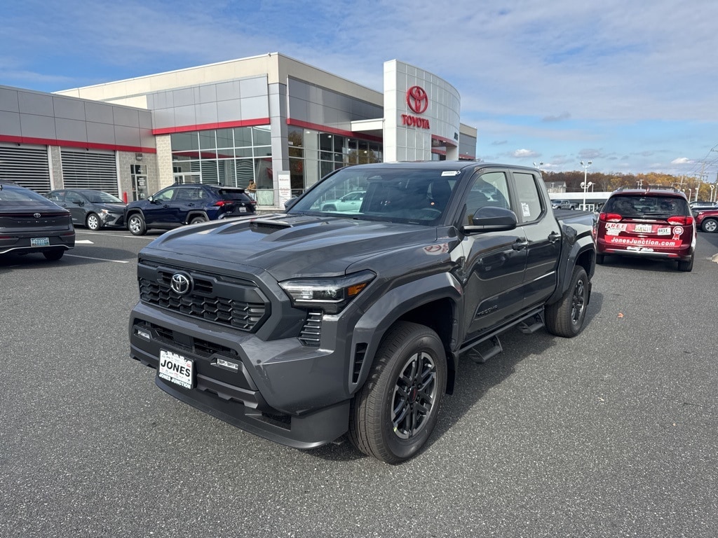 New 2025 Toyota Tacoma TRD Sport 4X4 DOUBLE CAB