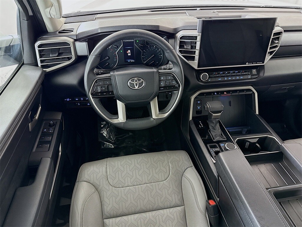 2023 Toyota Tundra SR5 photo 3