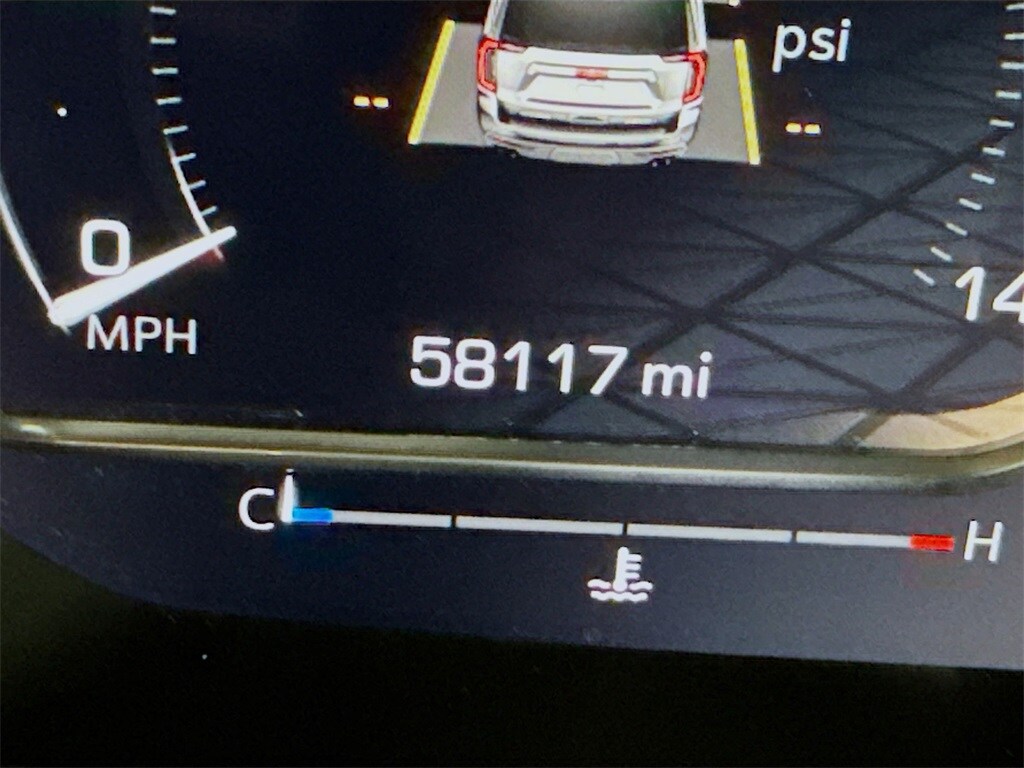 Used 2022 GMC Yukon XL Denali SUV