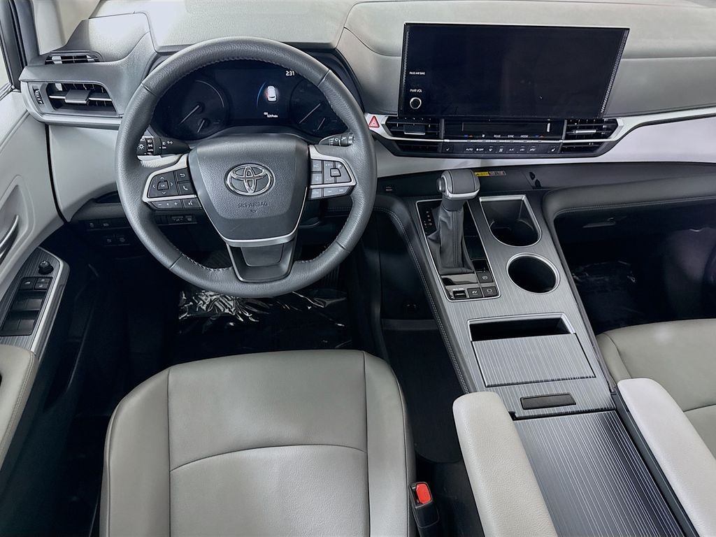 Certified 2025 Toyota Sienna XLE Van Passenger Van