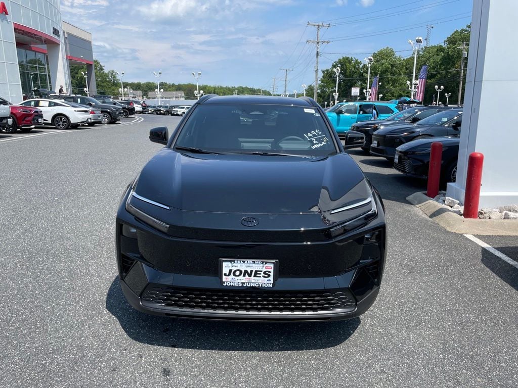 New 2026 Toyota C-HR SE SE AWD
