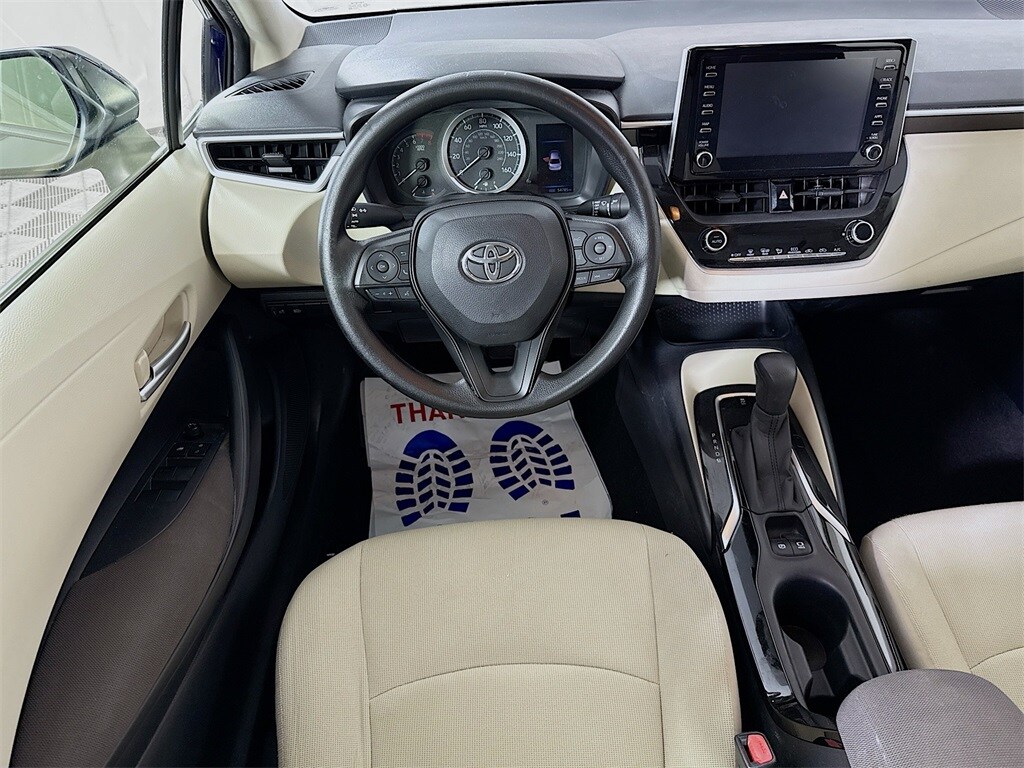 Used 2020 Toyota Corolla LE Sedan