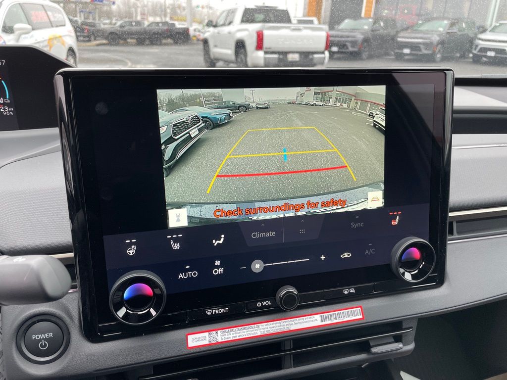 2026 Toyota bZ XLE - Photo 17