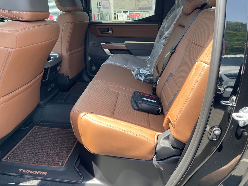 2026 Toyota Tundra 1794 Edition - Photo 13