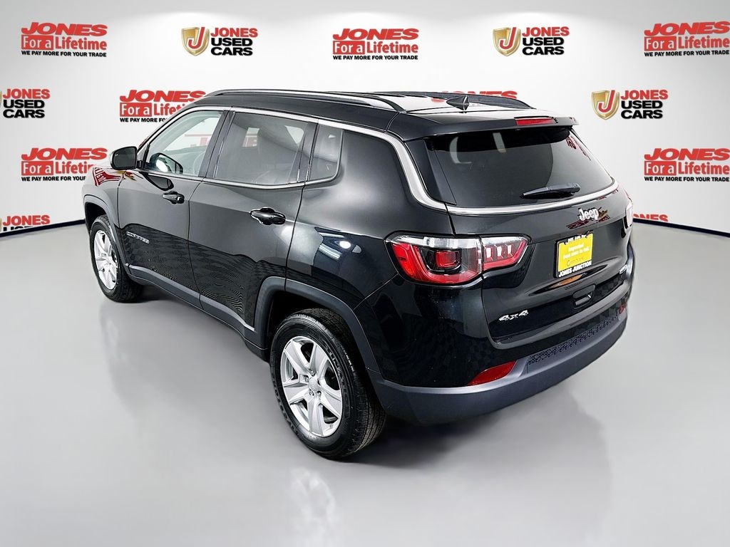 Used 2022 Jeep Compass Latitude SUV