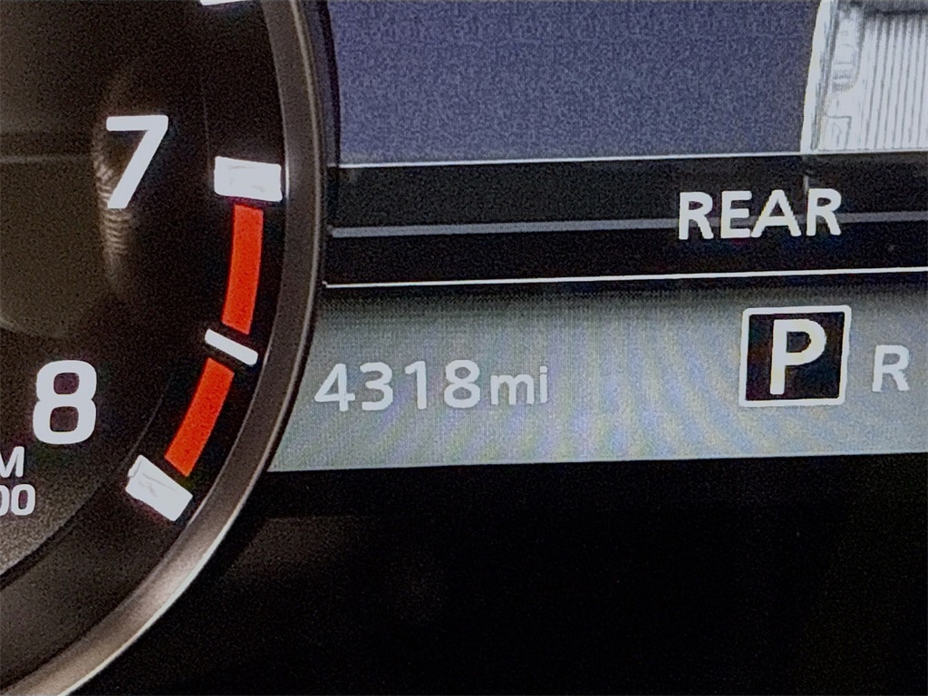 Used 2025 Nissan Frontier SV Truck Crew Cab