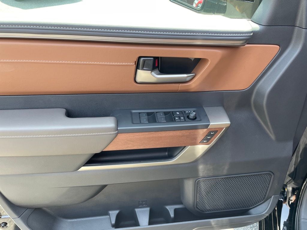 2026 Toyota Tundra 1794 Edition - Photo 8