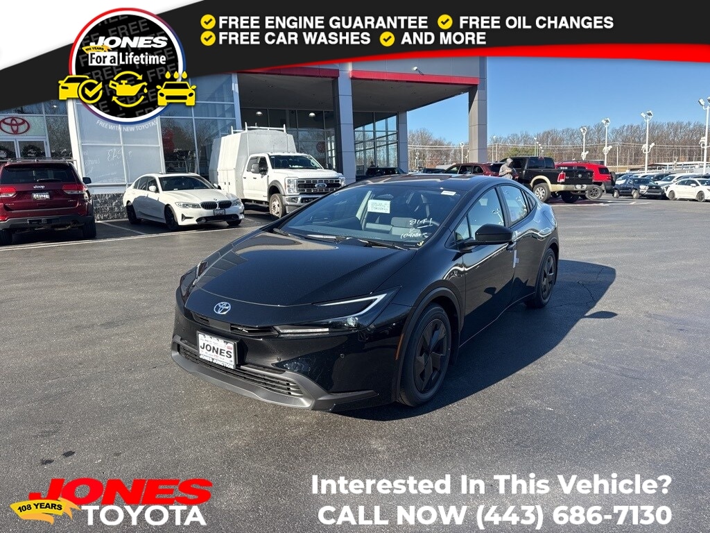 2026 Toyota Prius LE's photo