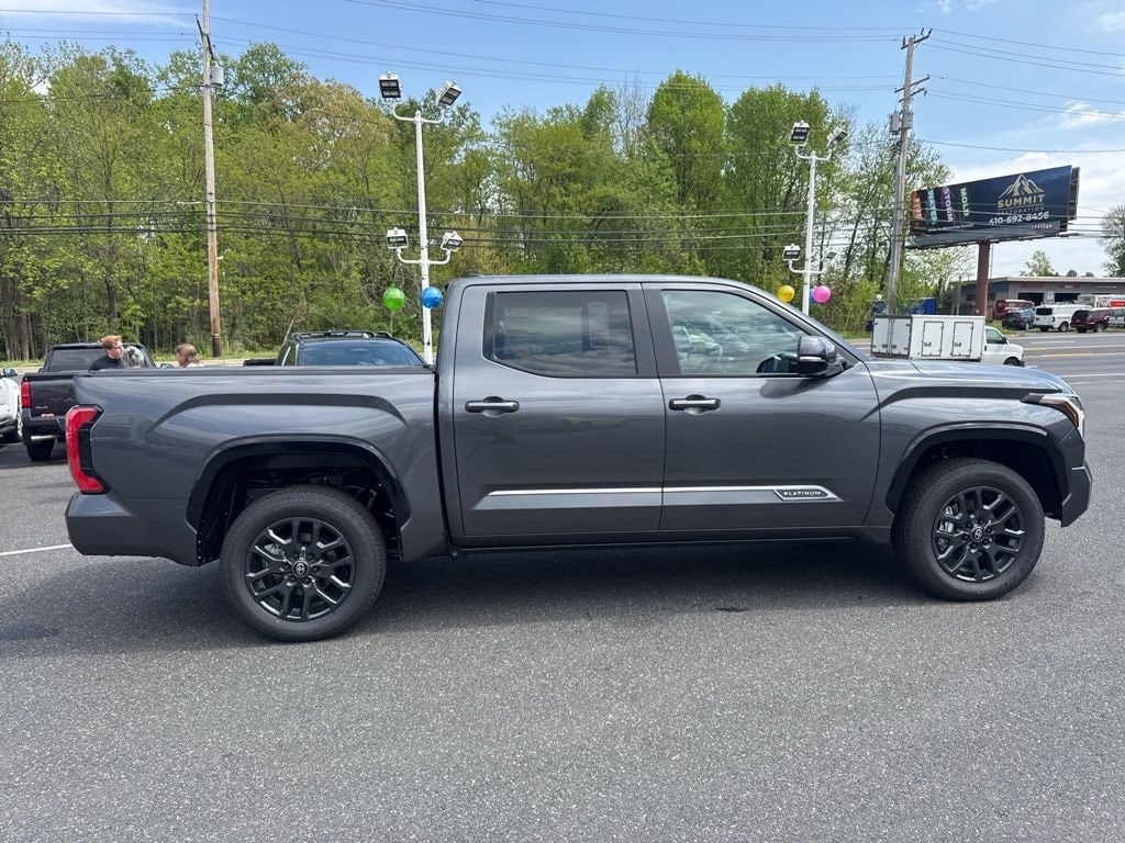New 2026 Toyota Tundra Platinum PLATINUM CREWMAX 5.5