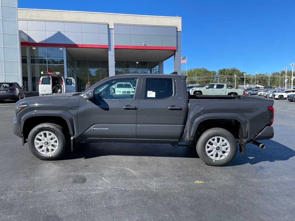 New 2025 Toyota Tacoma SR5 4X4 DOUBLE CAB