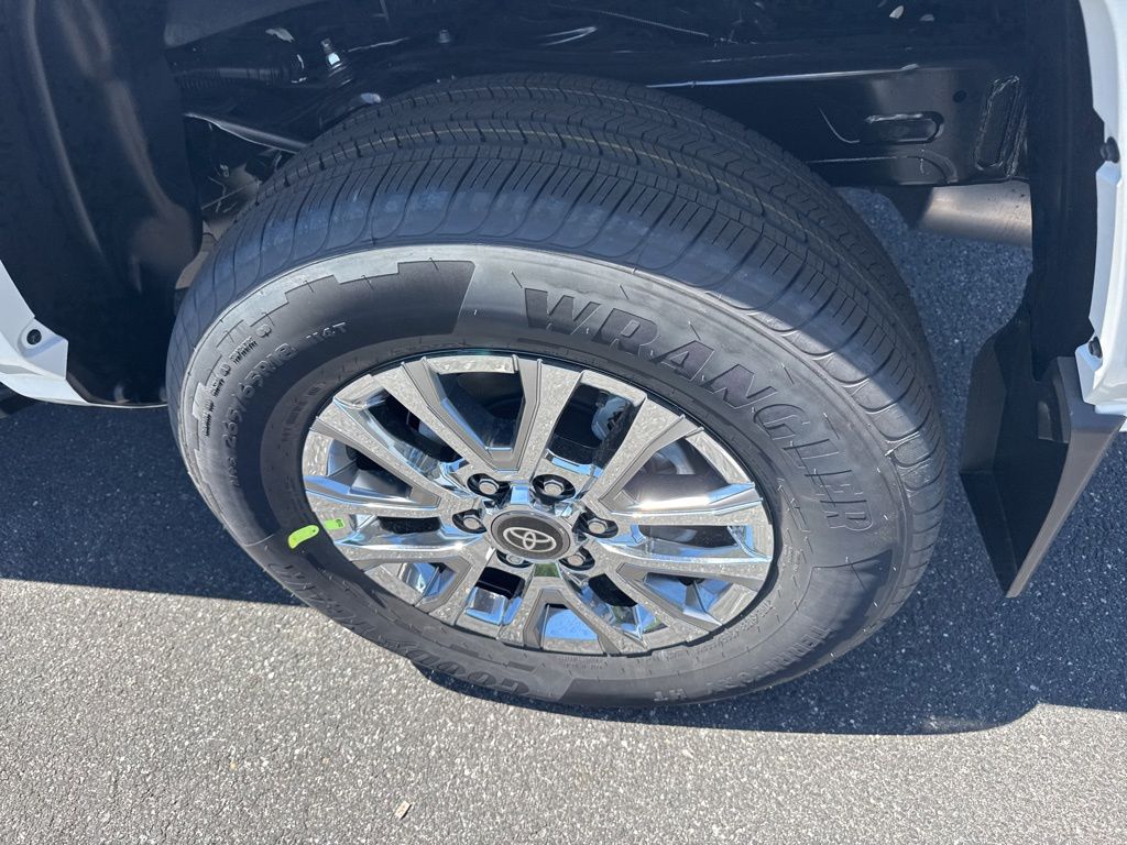 2026 Toyota Tacoma Limited - Photo 19