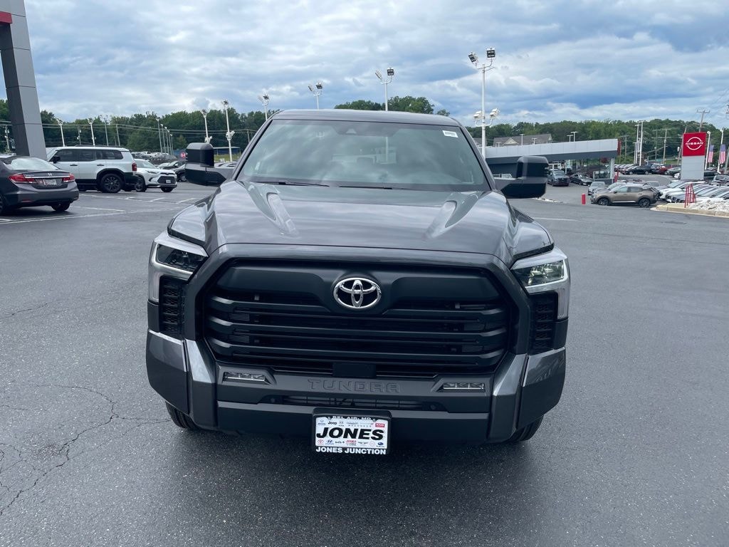 New 2026 Toyota Tundra SR5 SR5 CREWMAX 5.5