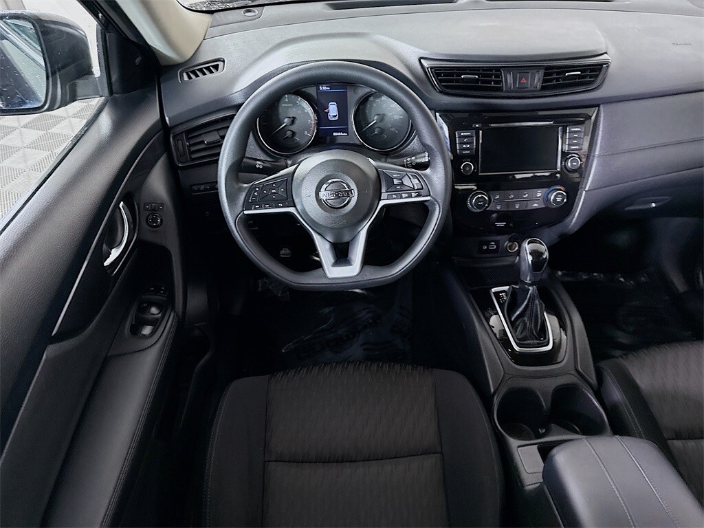 2018 Nissan Rogue S photo 3