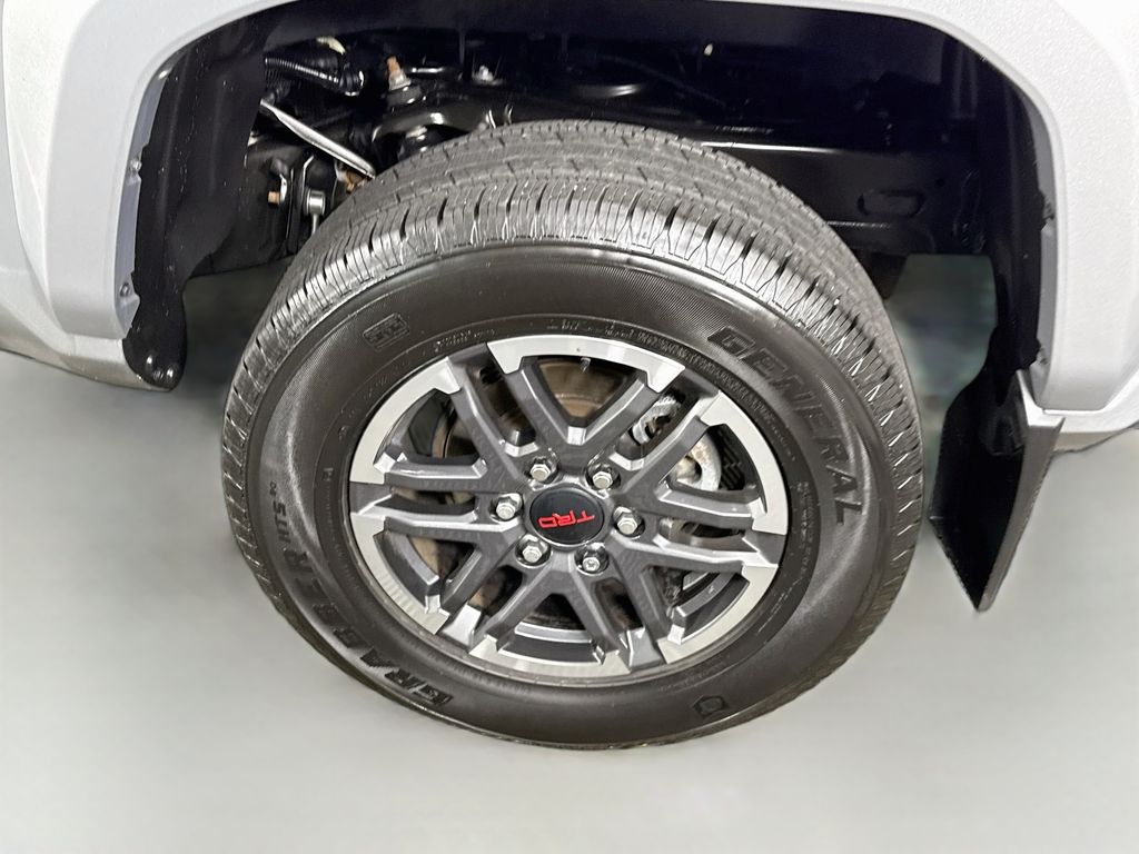 2024 Toyota Tacoma TRD Sport - Photo 37