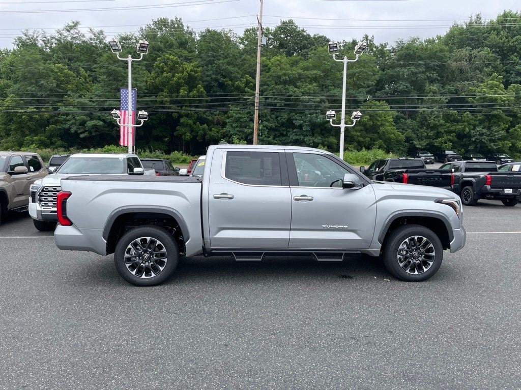 New 2026 Toyota Tundra Limited LIMITED CREWMAX 5.5