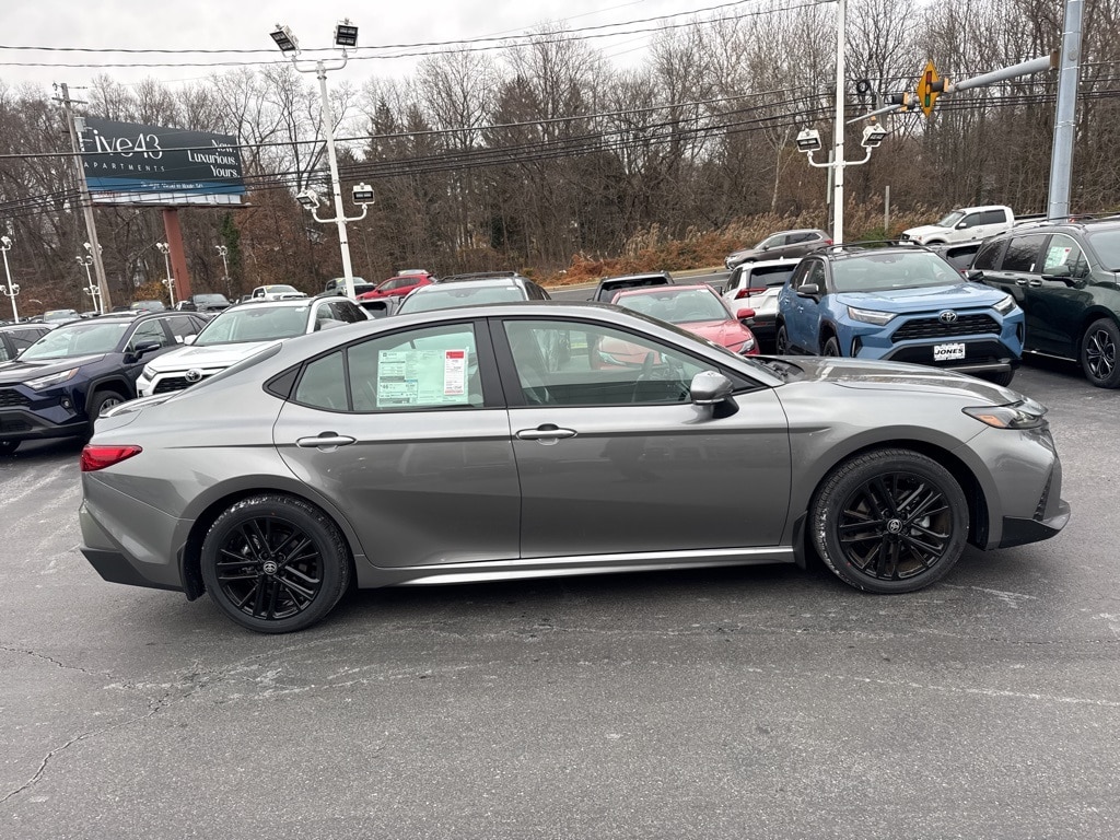 New 2026 Toyota Camry SE SE