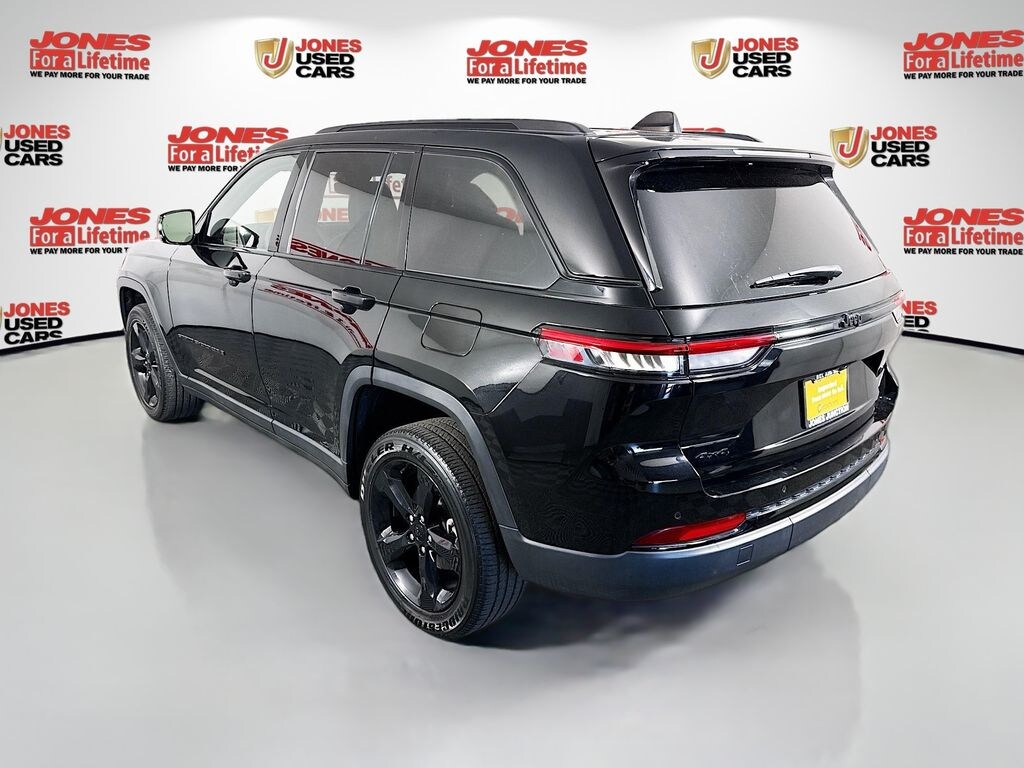 Used 2023 Jeep Grand Cherokee Altitude X SUV