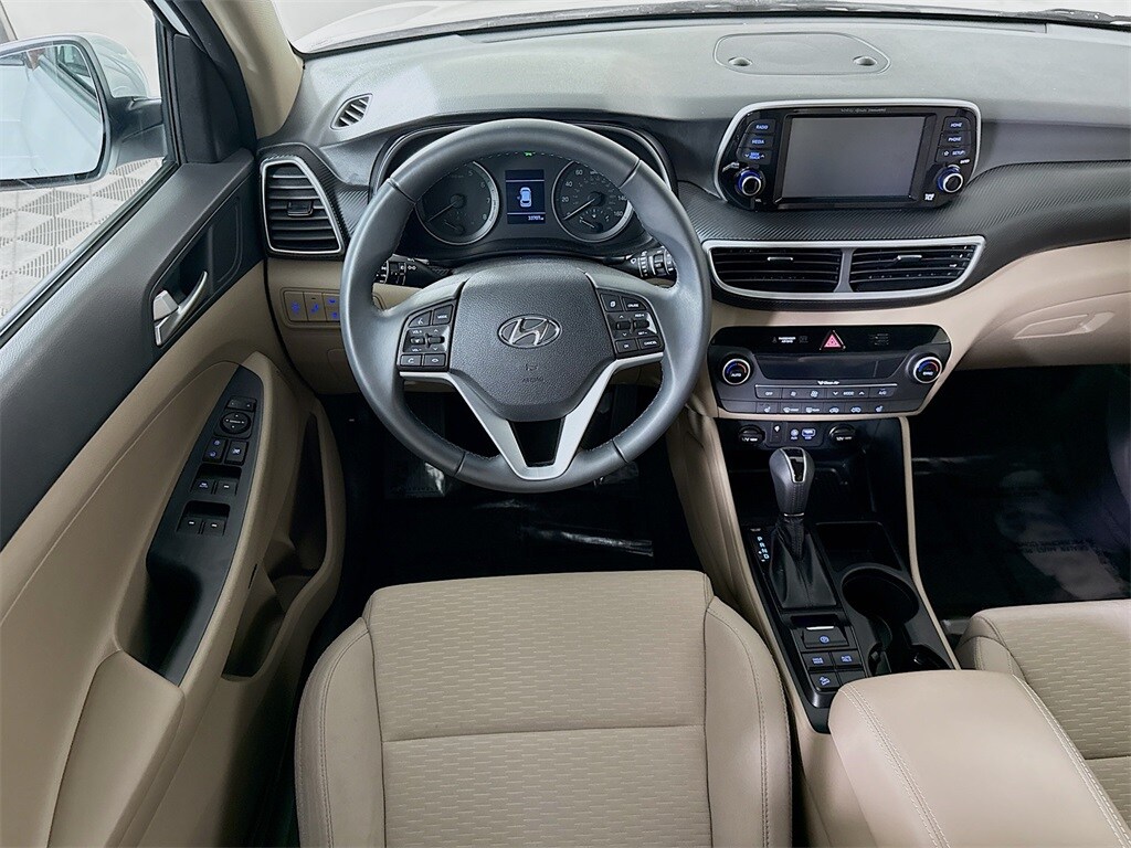2020 Hyundai Tucson Sport photo 2