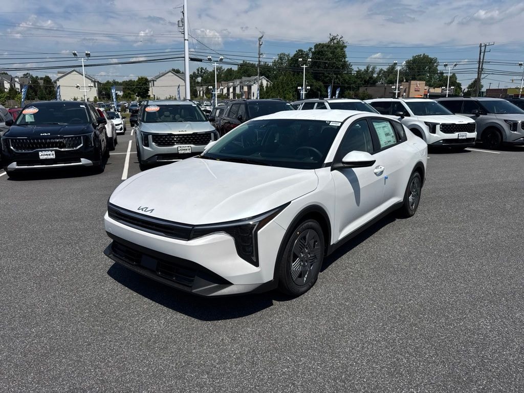 New 2026 Kia K4 LX Sedan