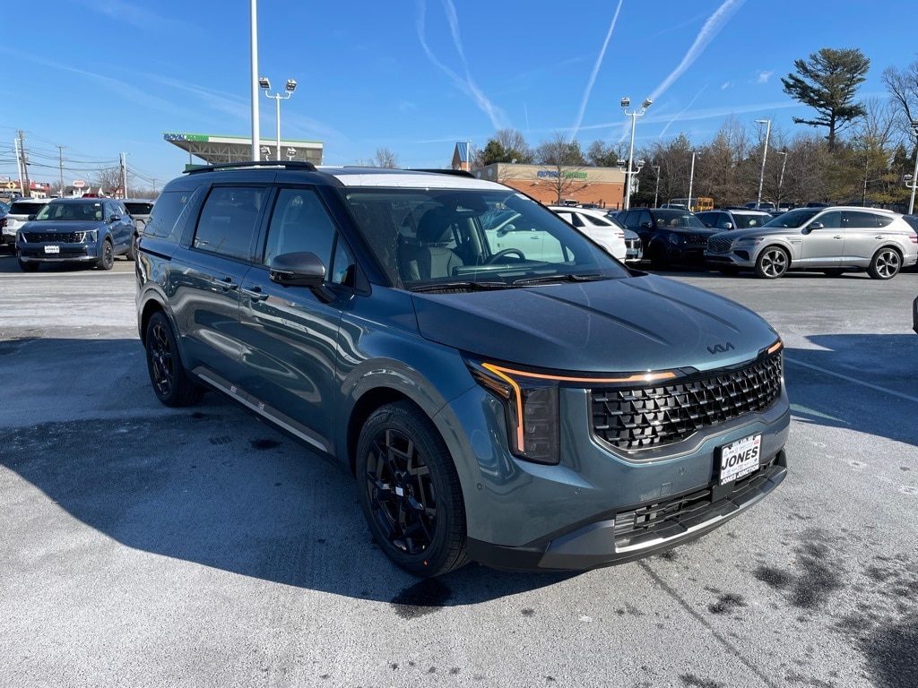 New 2026 Kia Carnival Hybrid SX Van Passenger Van