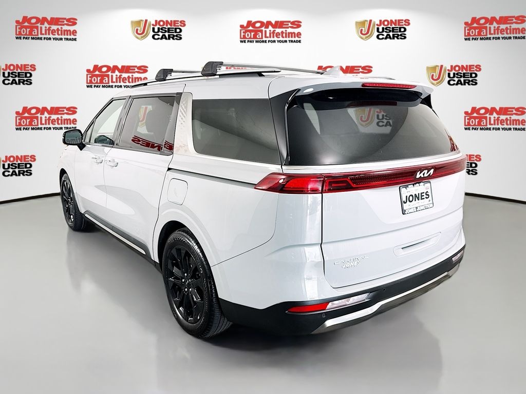Used 2024 Kia Carnival SX Prestige MPV