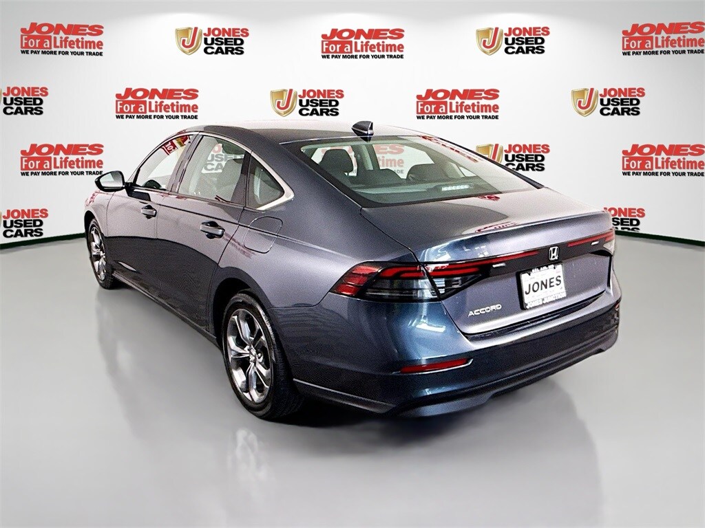 2023 Honda Accord EX photo 2