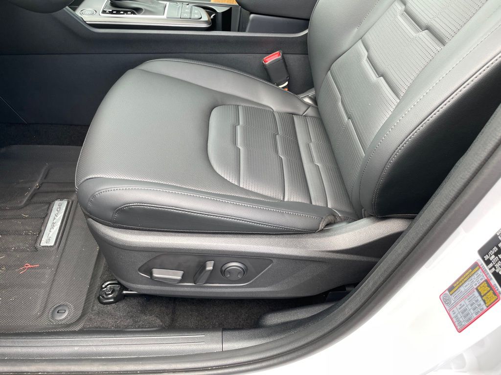 2026 Kia Sportage SX Prestige - Photo 11