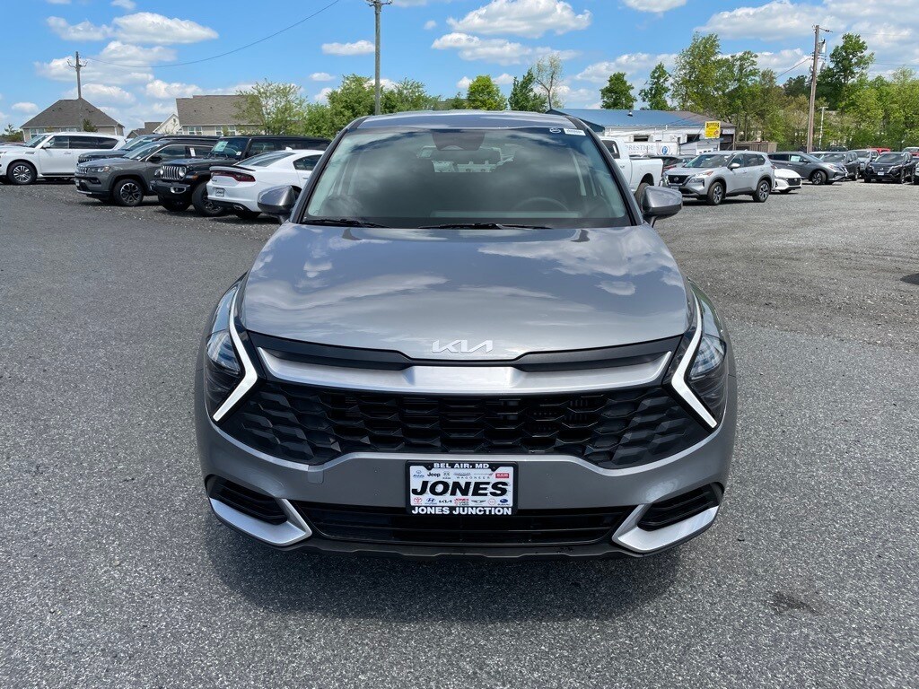 New 2024 Kia Sportage Hybrid For Sale at Jones Kia VIN KNDPUCDG5R7137564