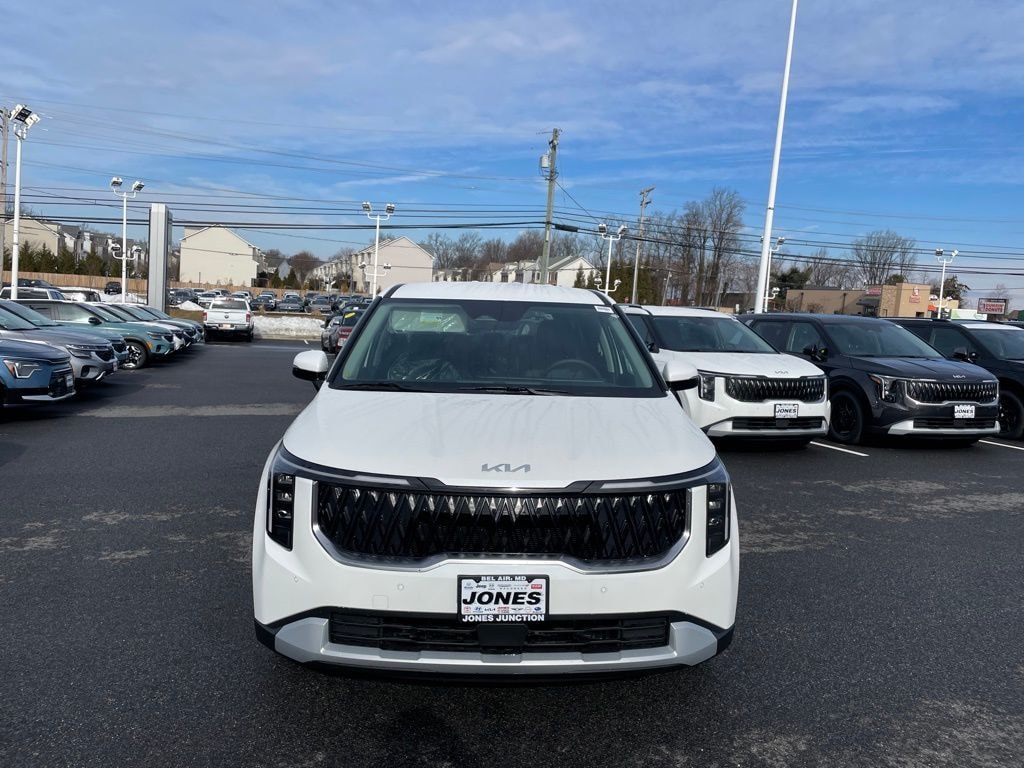 New 2026 Kia Carnival LXS Van Passenger Van