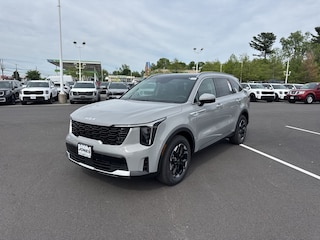 2025 Kia Sorento S SUV